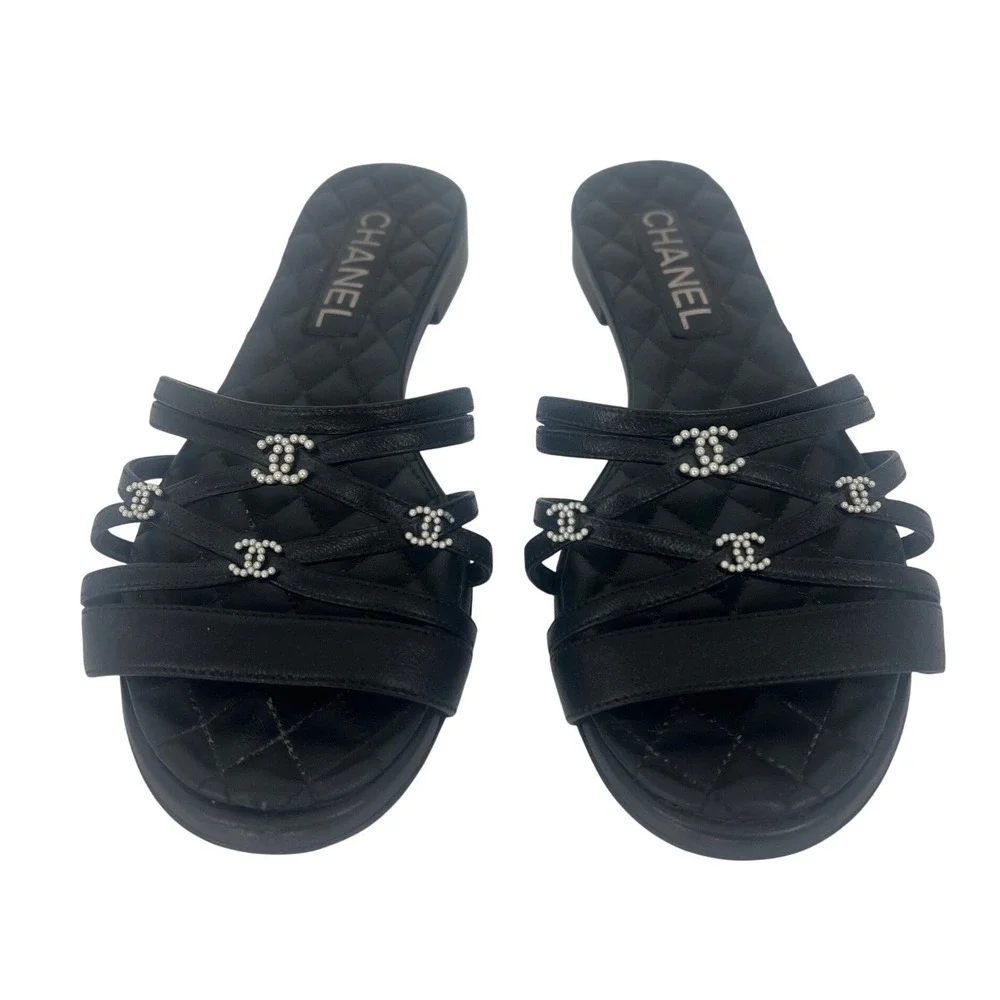 Chanel 2019 Quilted CC Pearl Leather Slide Sandals Black 36.5